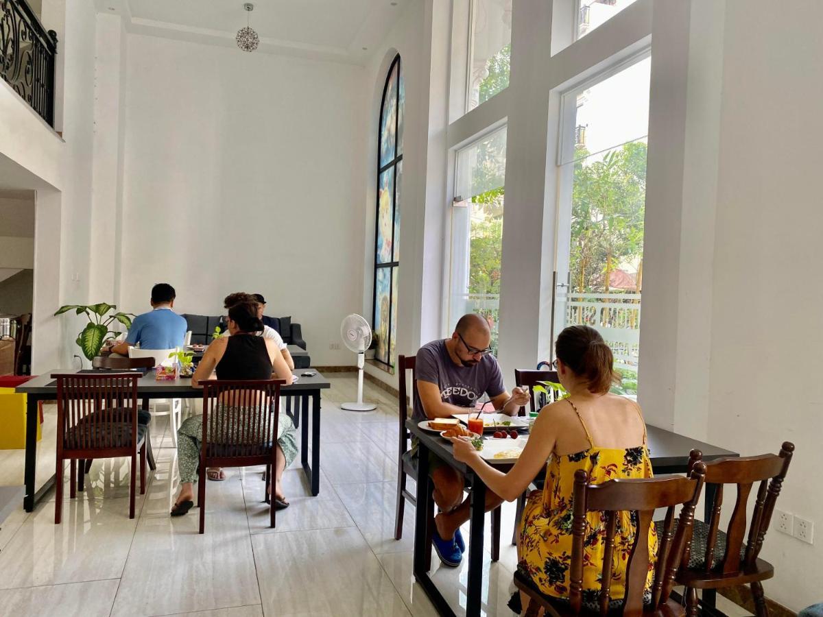 Khách sạn hẻo lánh Diamond Boutique *